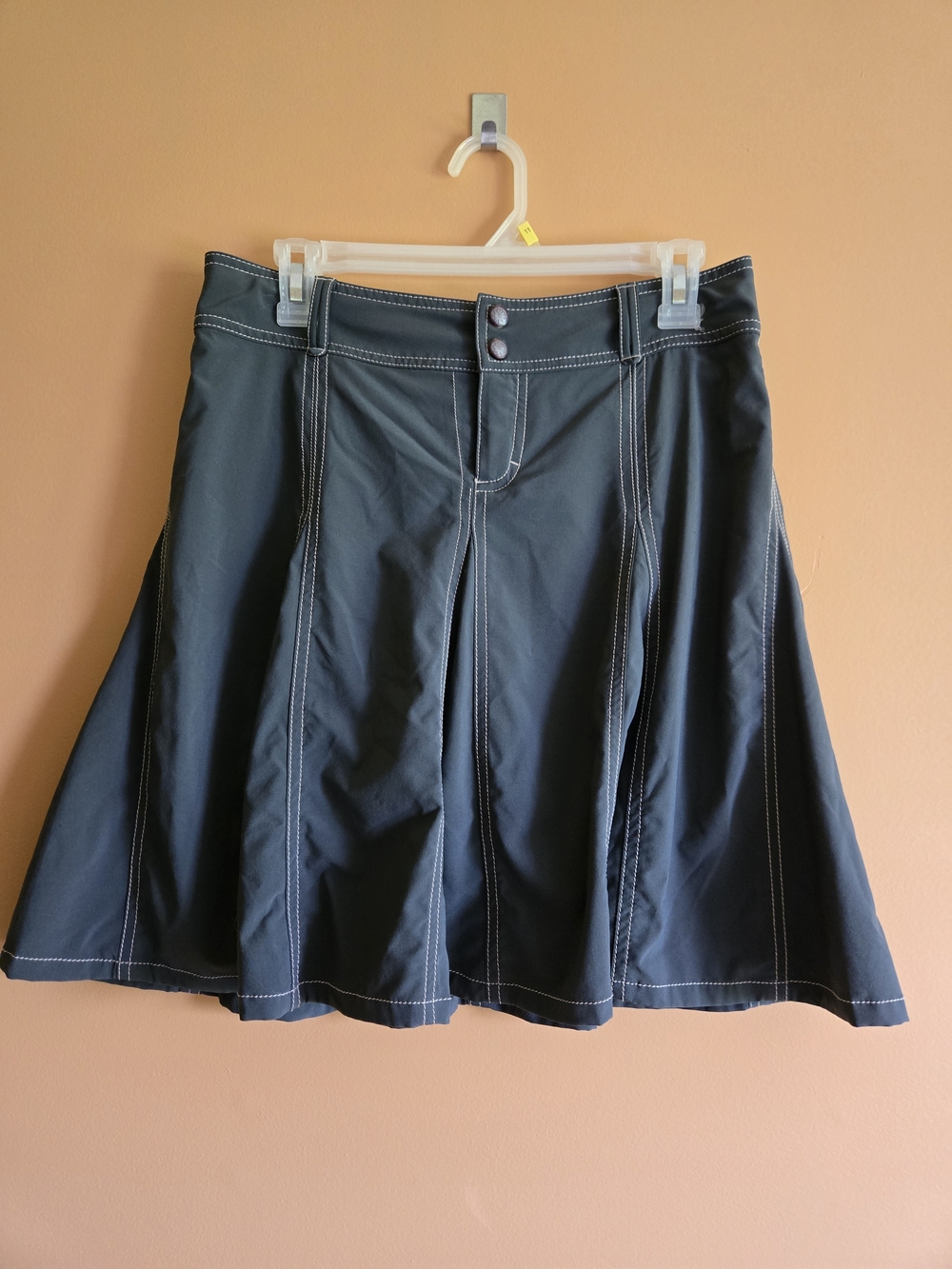 Athleta Dark Gray A-Line Skort with Contrast Stitching Waist=14.5"